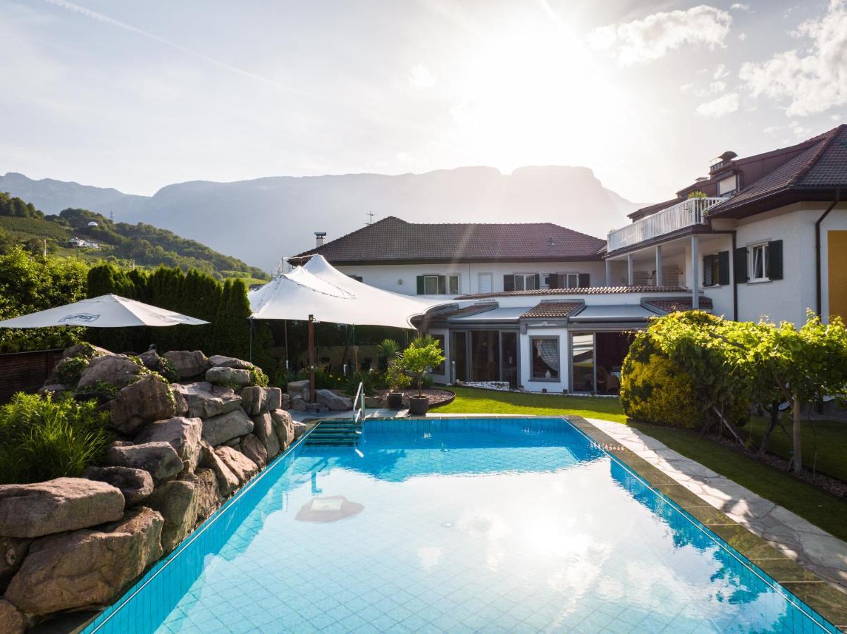 Hotel Frangart An Der Weinstrasse Appiano Sulla Strada Del Vino Esterno foto